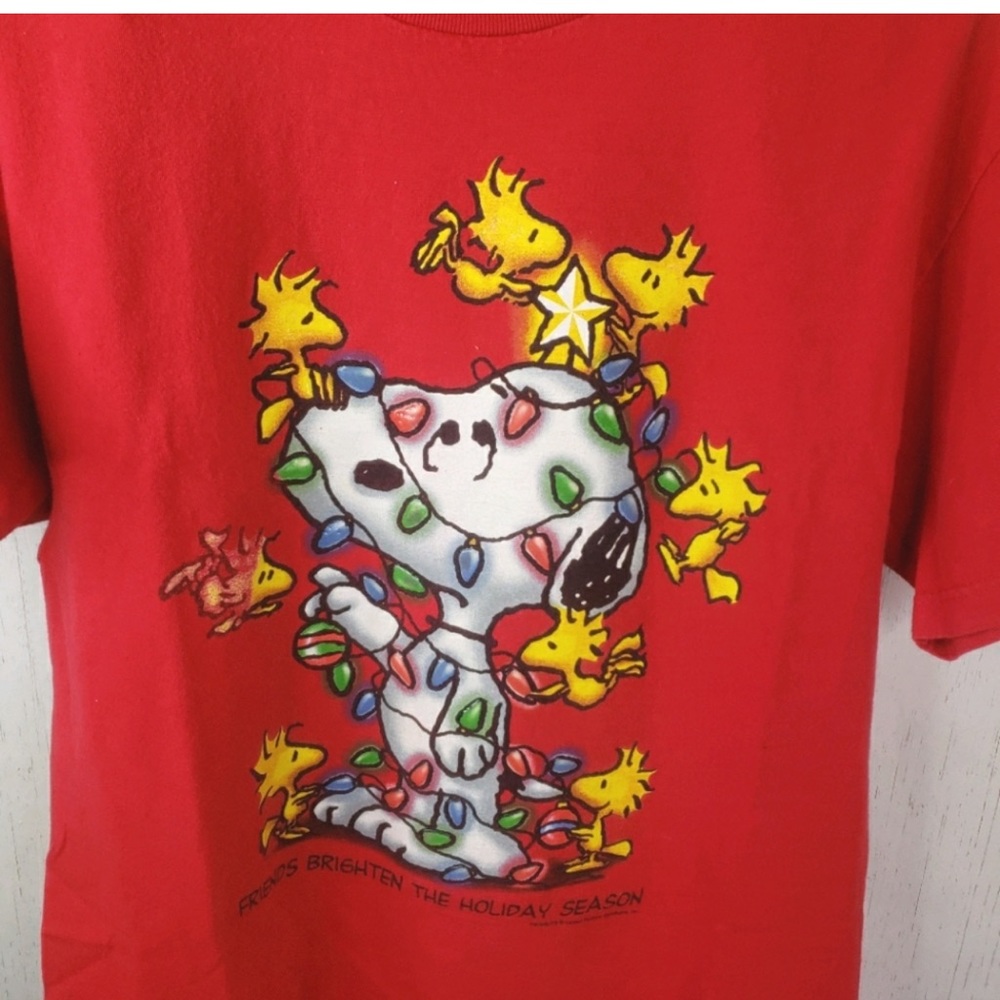 Peanuts Snoopy Woodstock Christmas lights vintage stitch red T-shirt - Picture 2 of 5